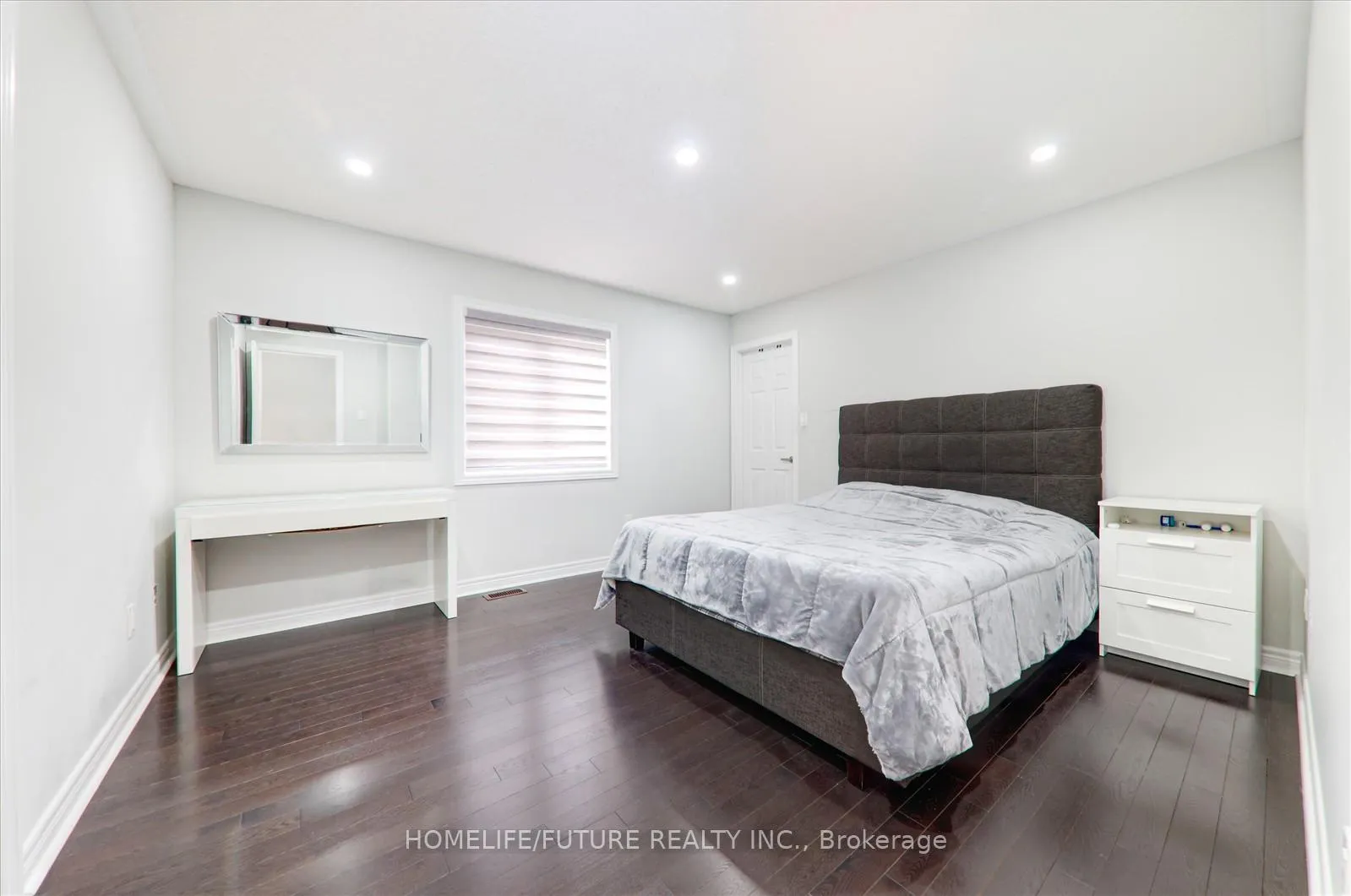 Photo 31 of 12 Castle Rock Court, Markham, Cedarwood — HOMEH