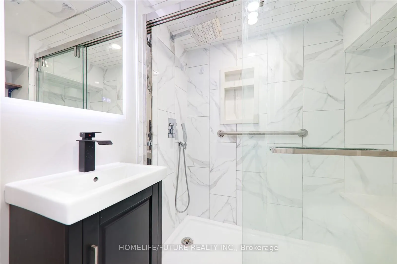 Photo 37 of 12 Castle Rock Court, Markham, Cedarwood — HOMEH