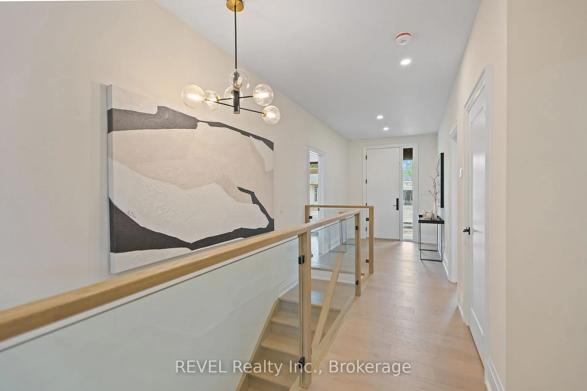 Photo 8 of 11 Accursi Crescent, Pelham, Fonthill — HOMEH