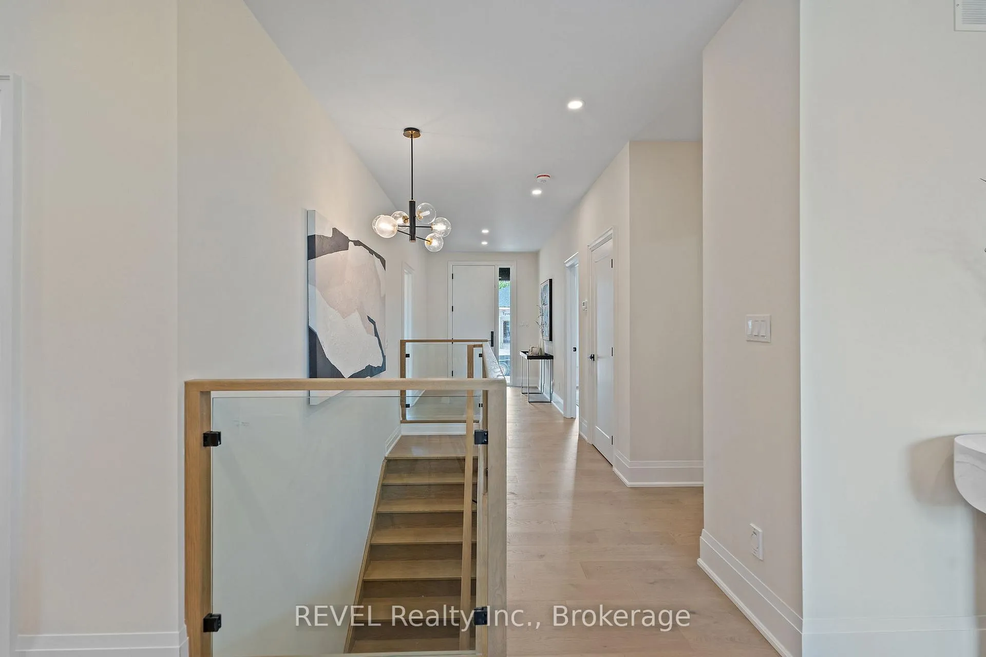 Photo 9 of 11 Accursi Crescent, Pelham, Fonthill — HOMEH