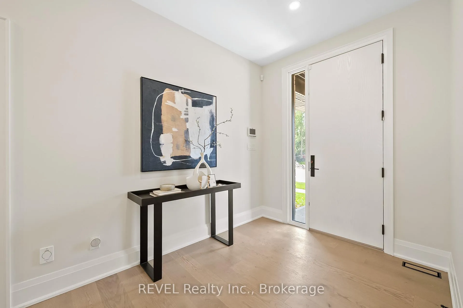 Photo 5 of 8 Accursi Crescent, Pelham, Fonthill — HOMEH