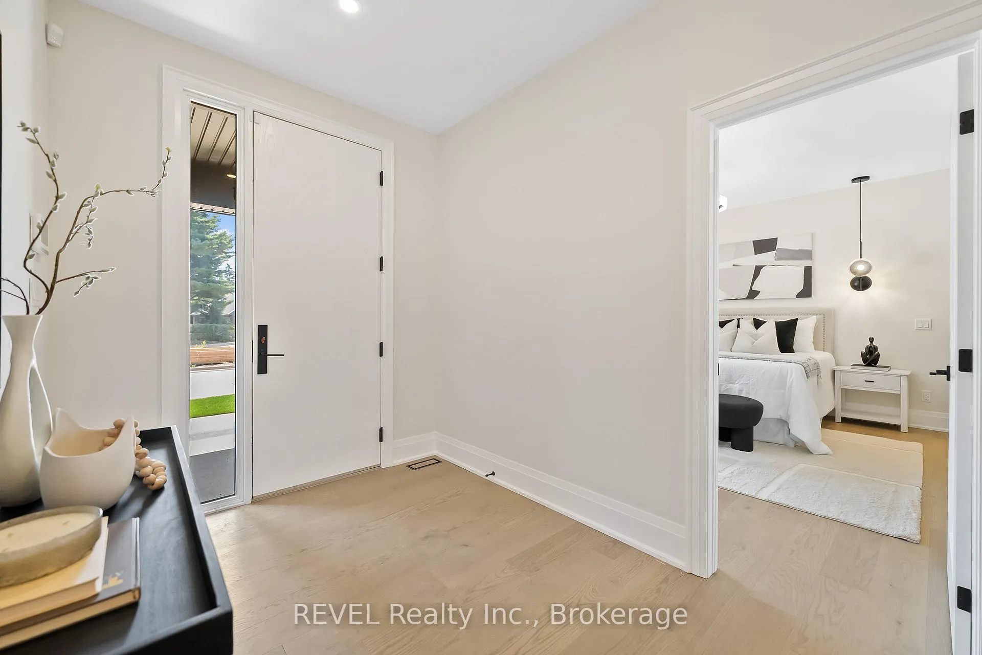 Photo 6 of 8 Accursi Crescent, Pelham, Fonthill — HOMEH