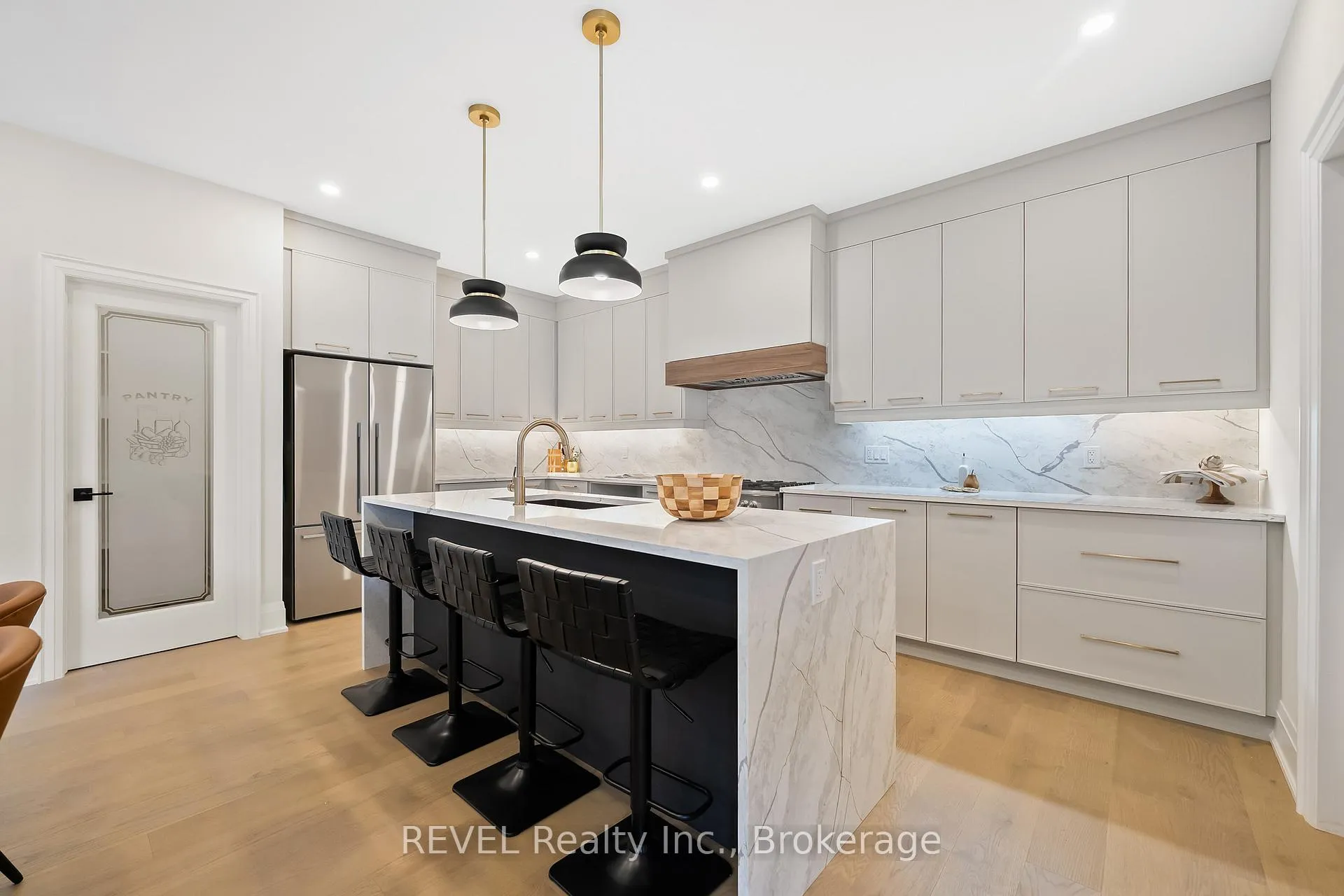 Photo 11 of 8 Accursi Crescent, Pelham, Fonthill — HOMEH