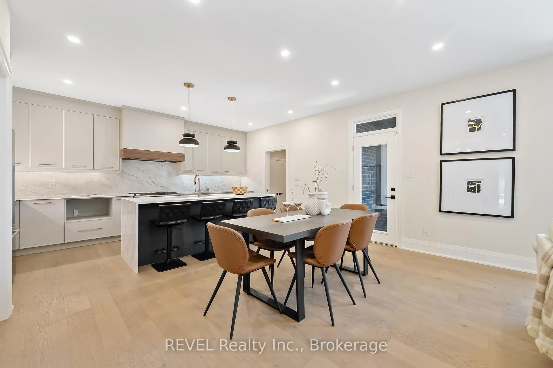 Photo 12 of 8 Accursi Crescent, Pelham, Fonthill — HOMEH