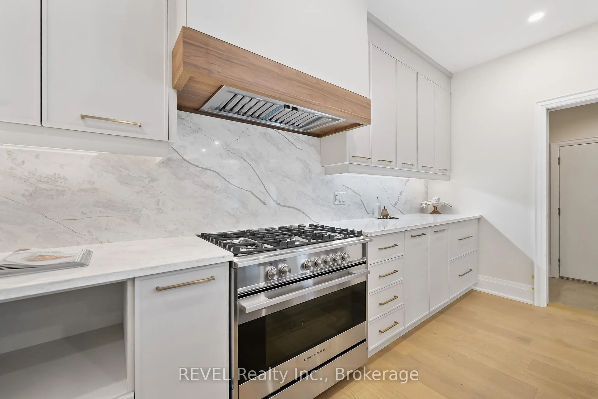 Photo 14 of 8 Accursi Crescent, Pelham, Fonthill — HOMEH