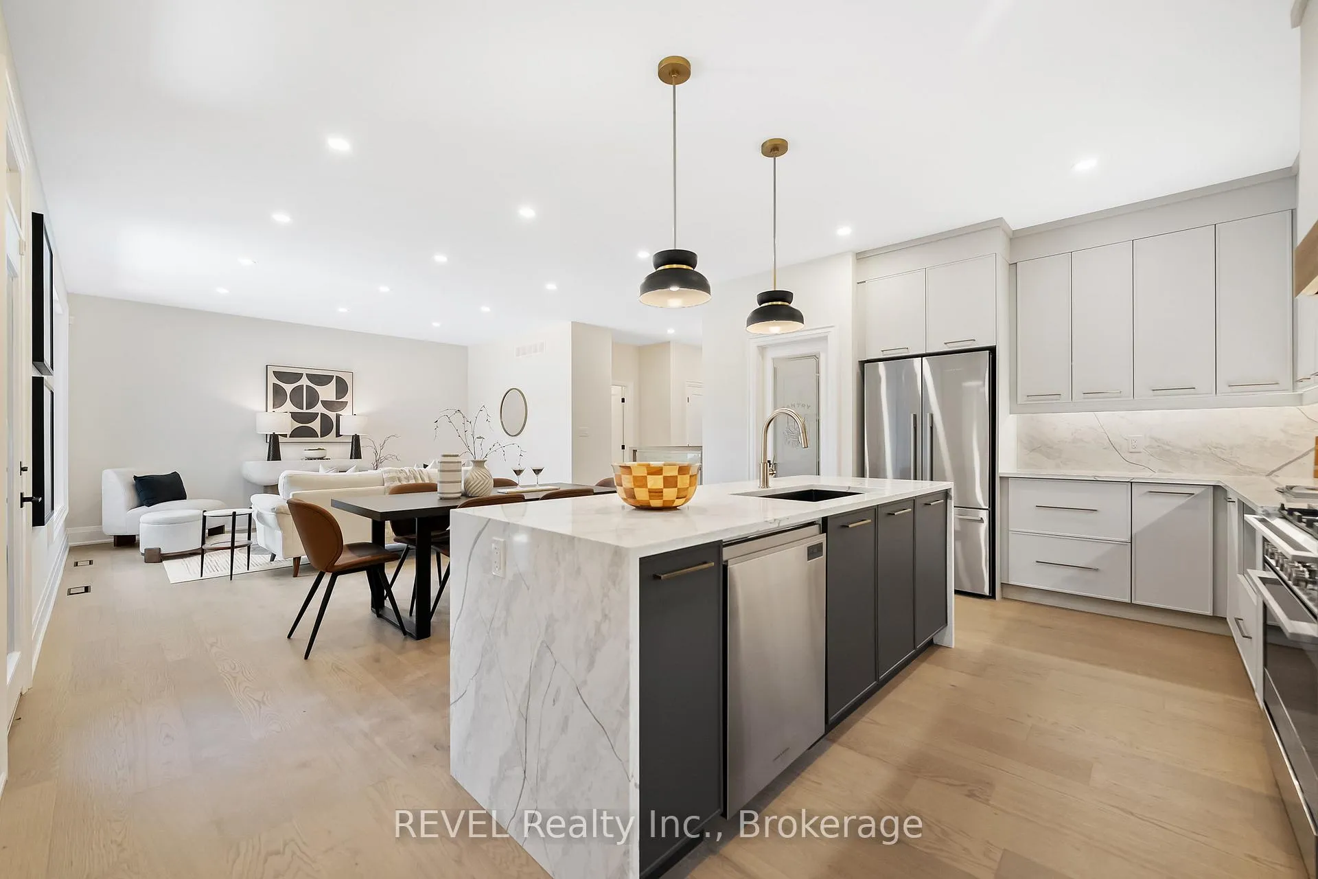Photo 15 of 8 Accursi Crescent, Pelham, Fonthill — HOMEH