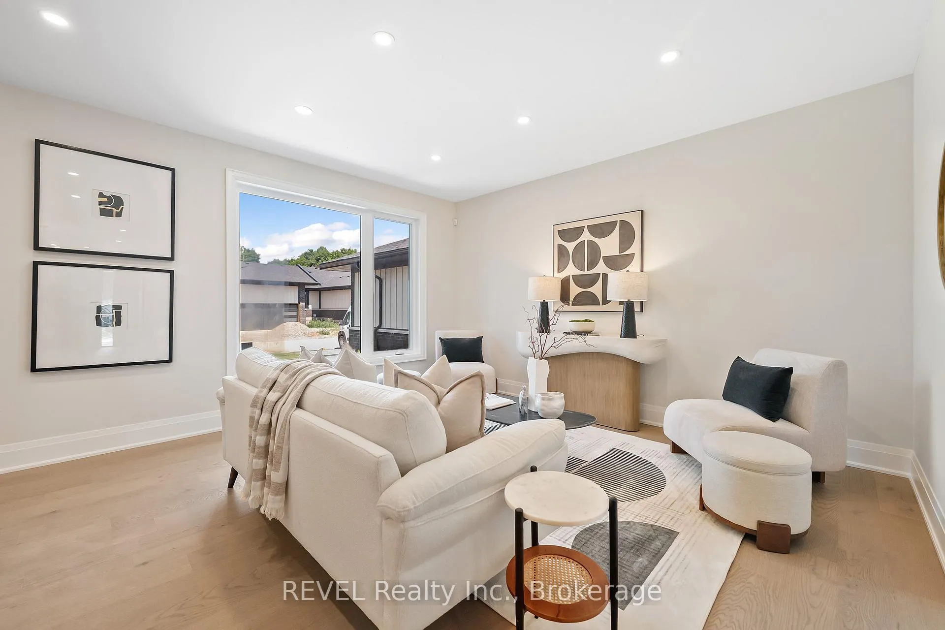 Photo 21 of 8 Accursi Crescent, Pelham, Fonthill — HOMEH