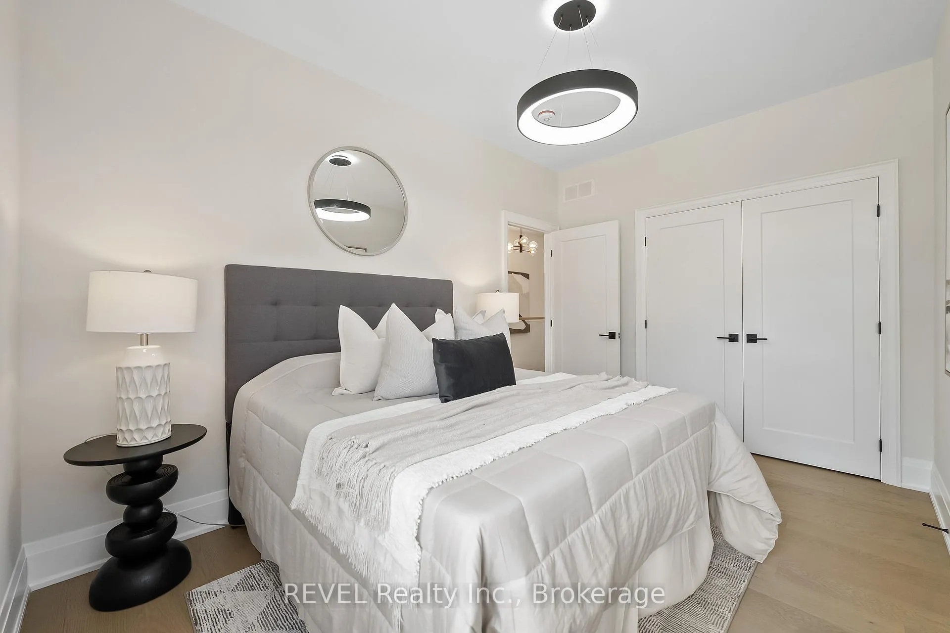 Photo 31 of 8 Accursi Crescent, Pelham, Fonthill — HOMEH