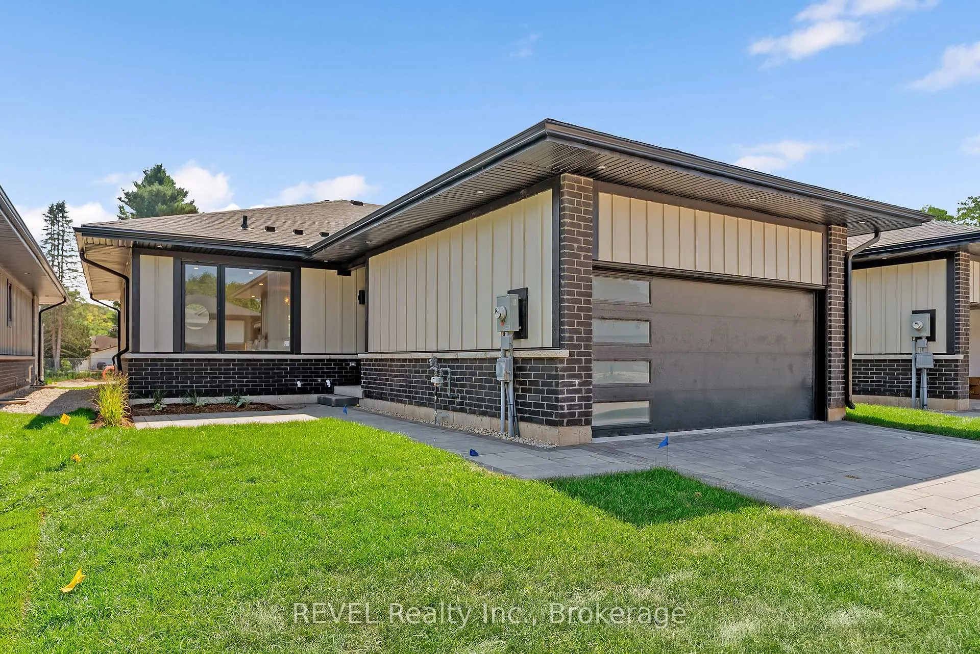 Photo 38 of 8 Accursi Crescent, Pelham, Fonthill — HOMEH