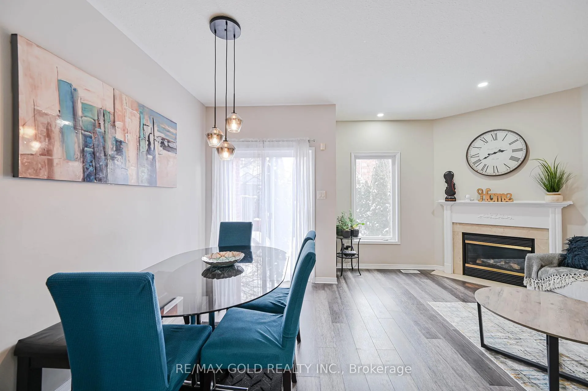 Photo 11 of Unit 9, 81 Valridge Drive, Hamilton, Ancaster — HOMEH