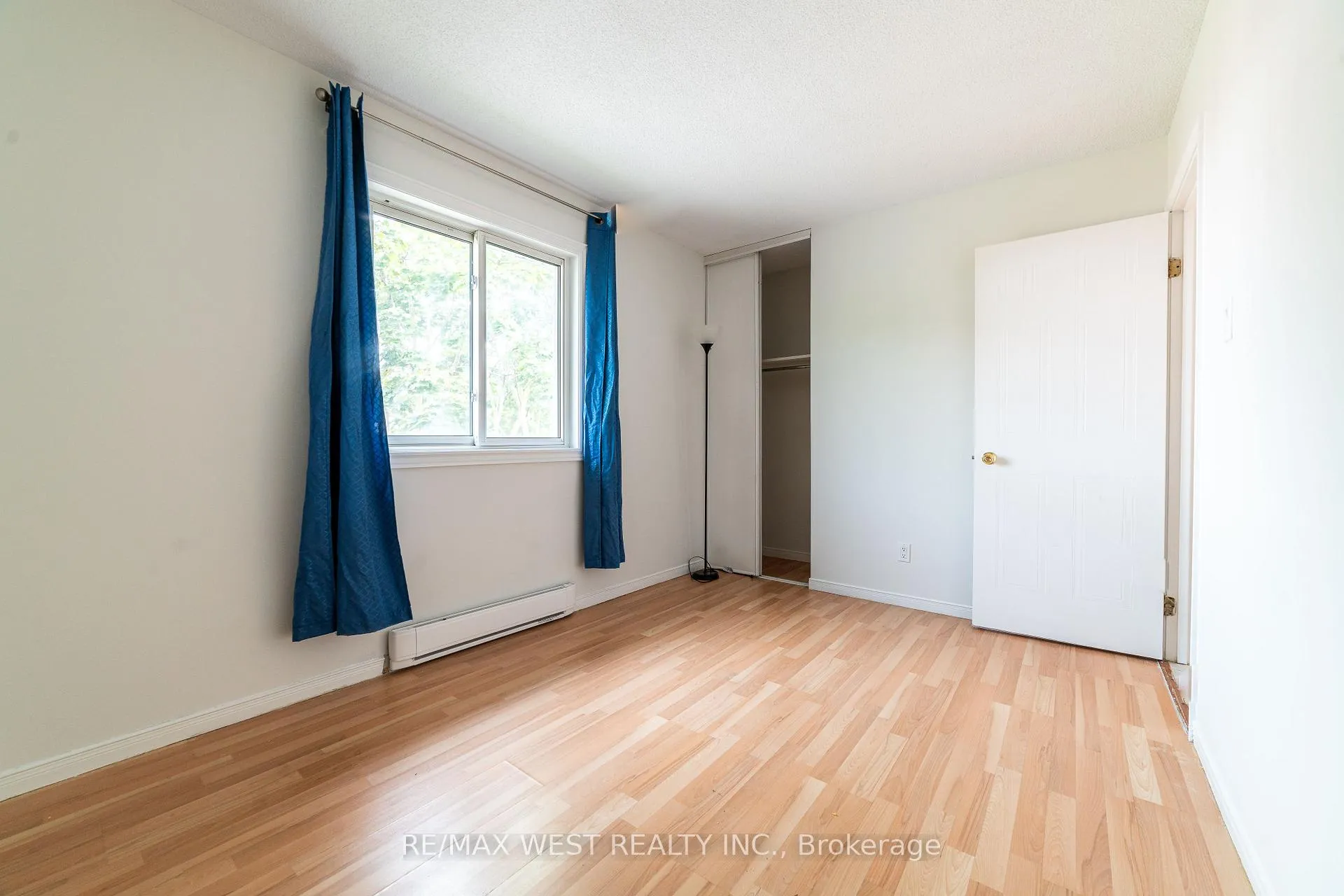 Photo 13 of Unit 911, 565 Greenfield Avenue, Kitchener, Vanier - Kitchener — HOMEH