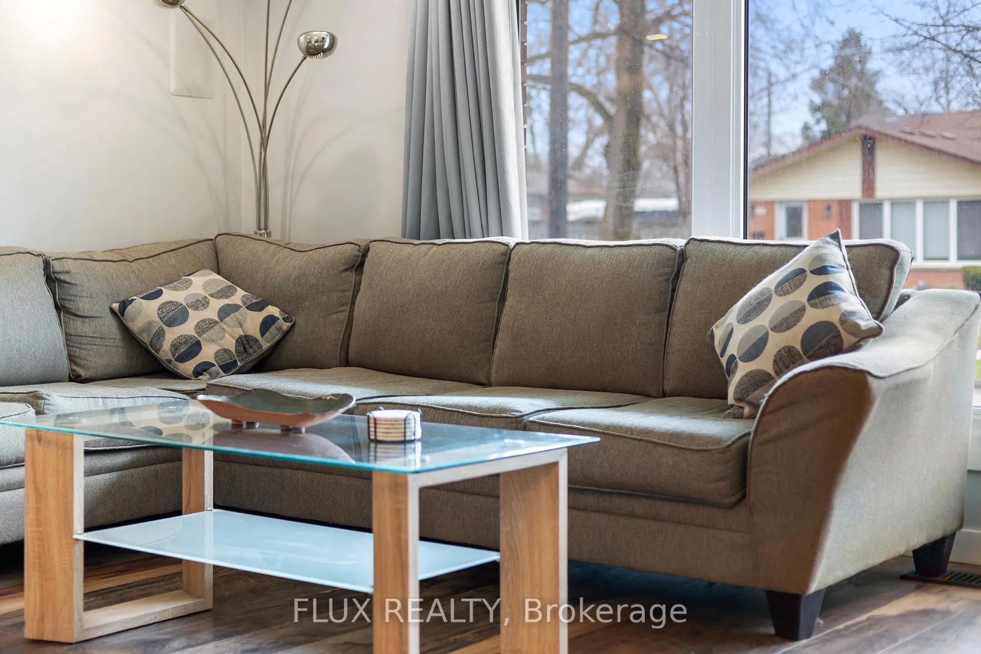 Photo 26 of 122 Sweetbriar Drive, Kitchener — HOMEH