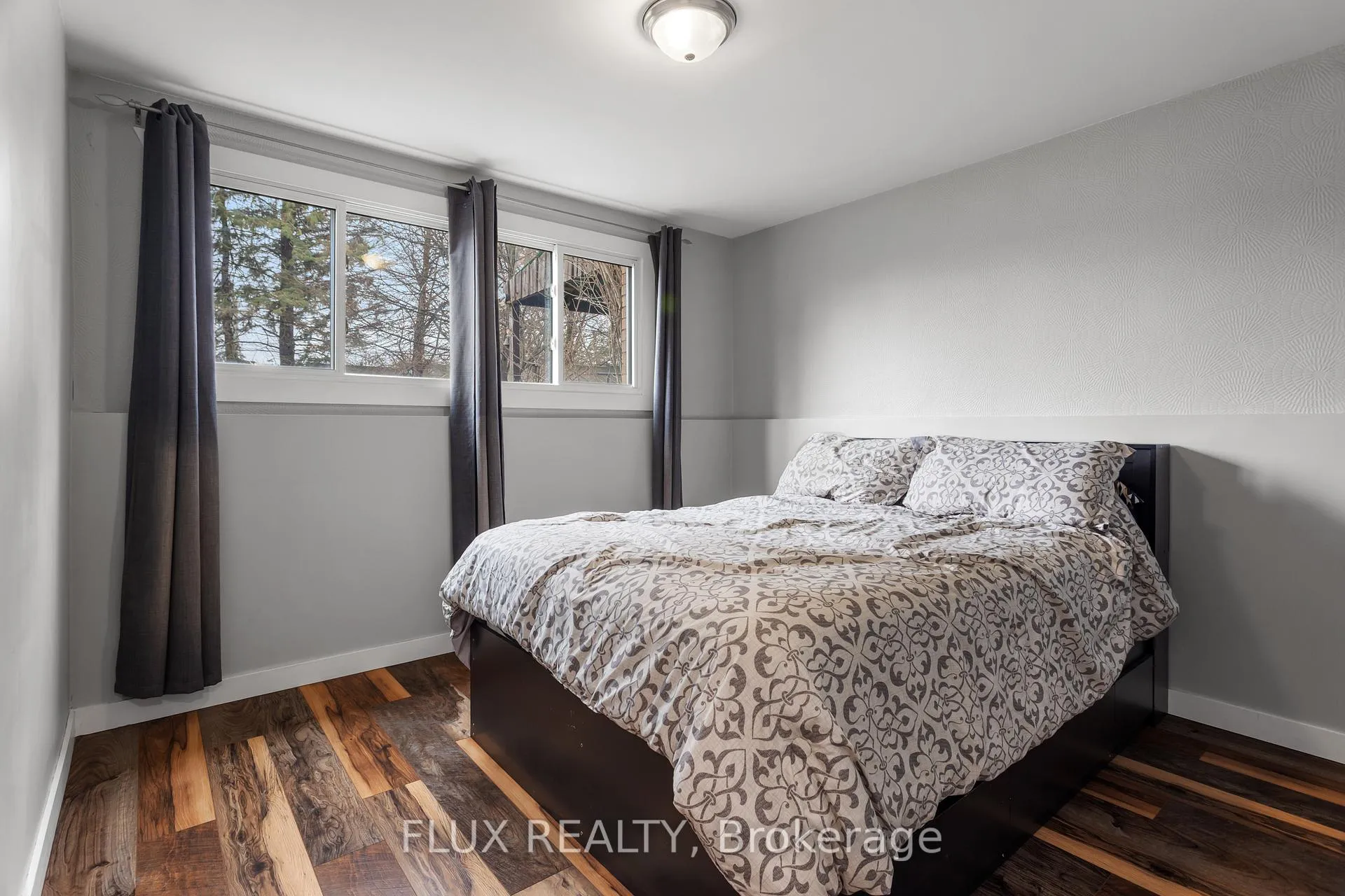 Photo 35 of 122 Sweetbriar Drive, Kitchener — HOMEH