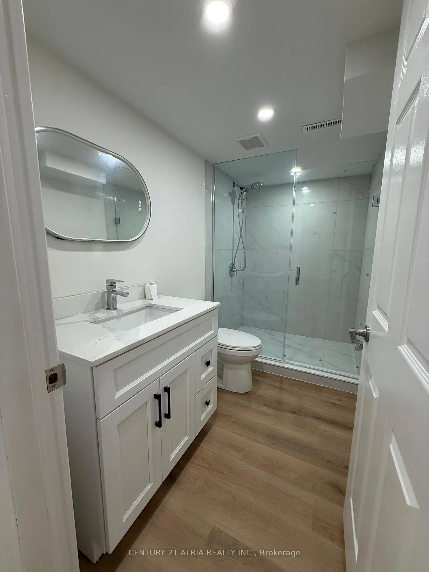 Photo 13 of 15 Hashbury Place, Markham, Thornlea — HOMEH