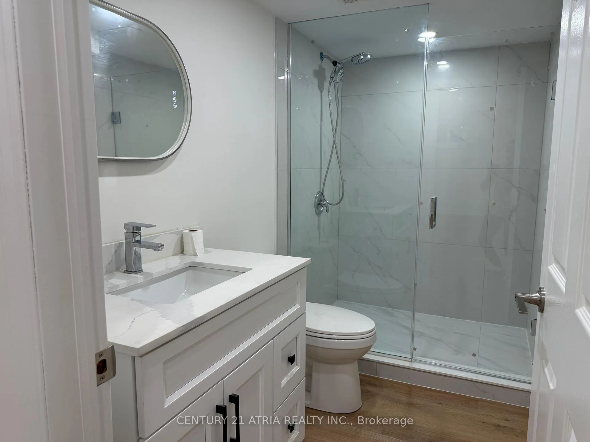 Photo 14 of 15 Hashbury Place, Markham, Thornlea — HOMEH