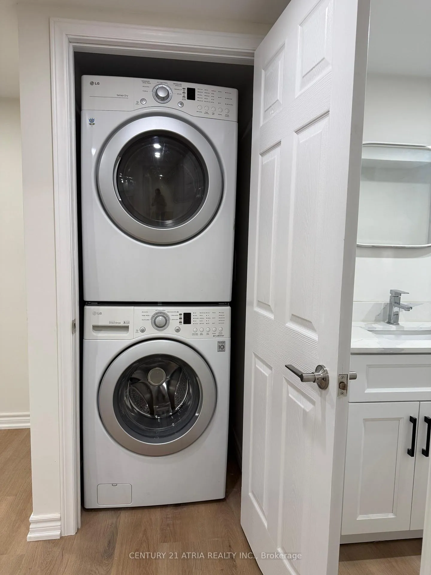 Photo 15 of 15 Hashbury Place, Markham, Thornlea — HOMEH