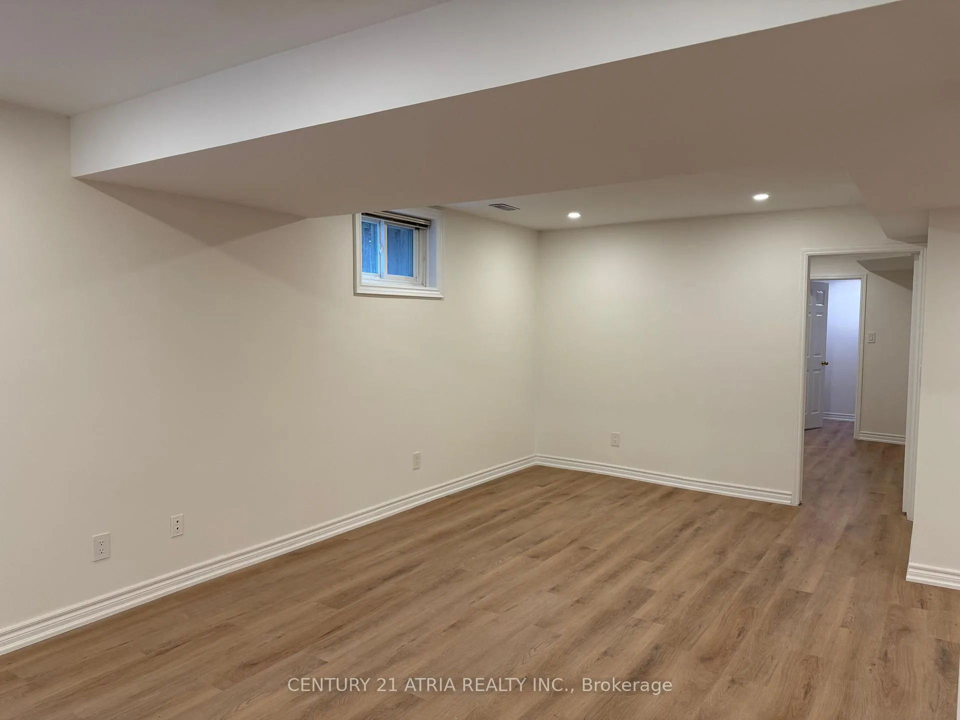 Photo 16 of 15 Hashbury Place, Markham, Thornlea — HOMEH