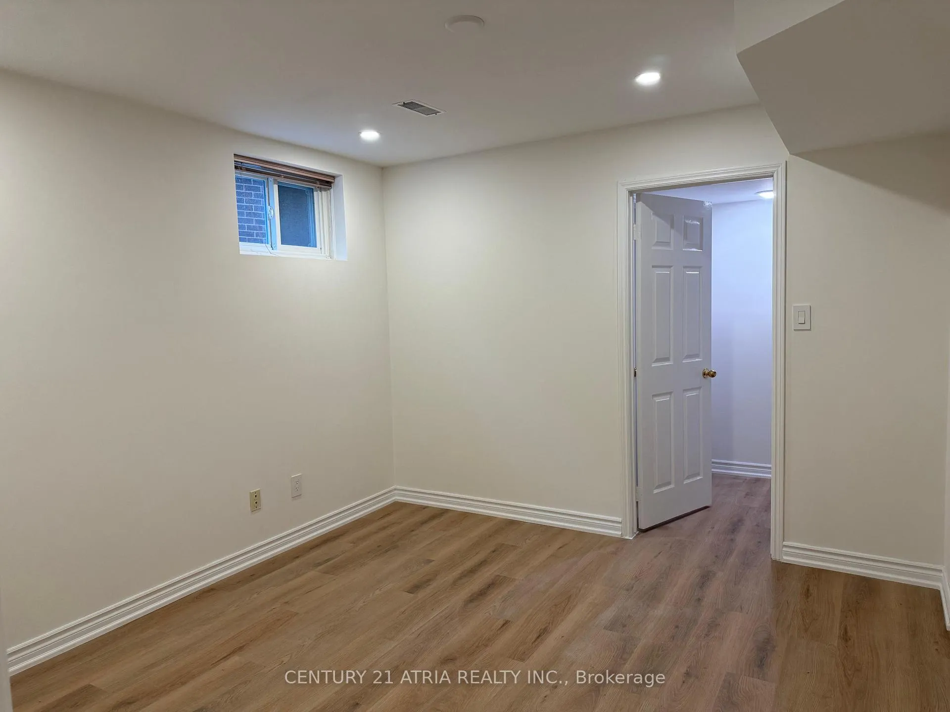 Photo 19 of 15 Hashbury Place, Markham, Thornlea — HOMEH