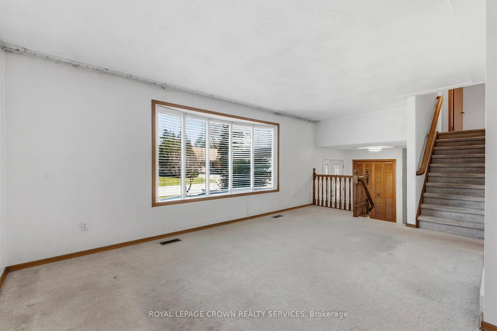 Photo 14 of 7 Lichty Crescent, Kitchener — HOMEH