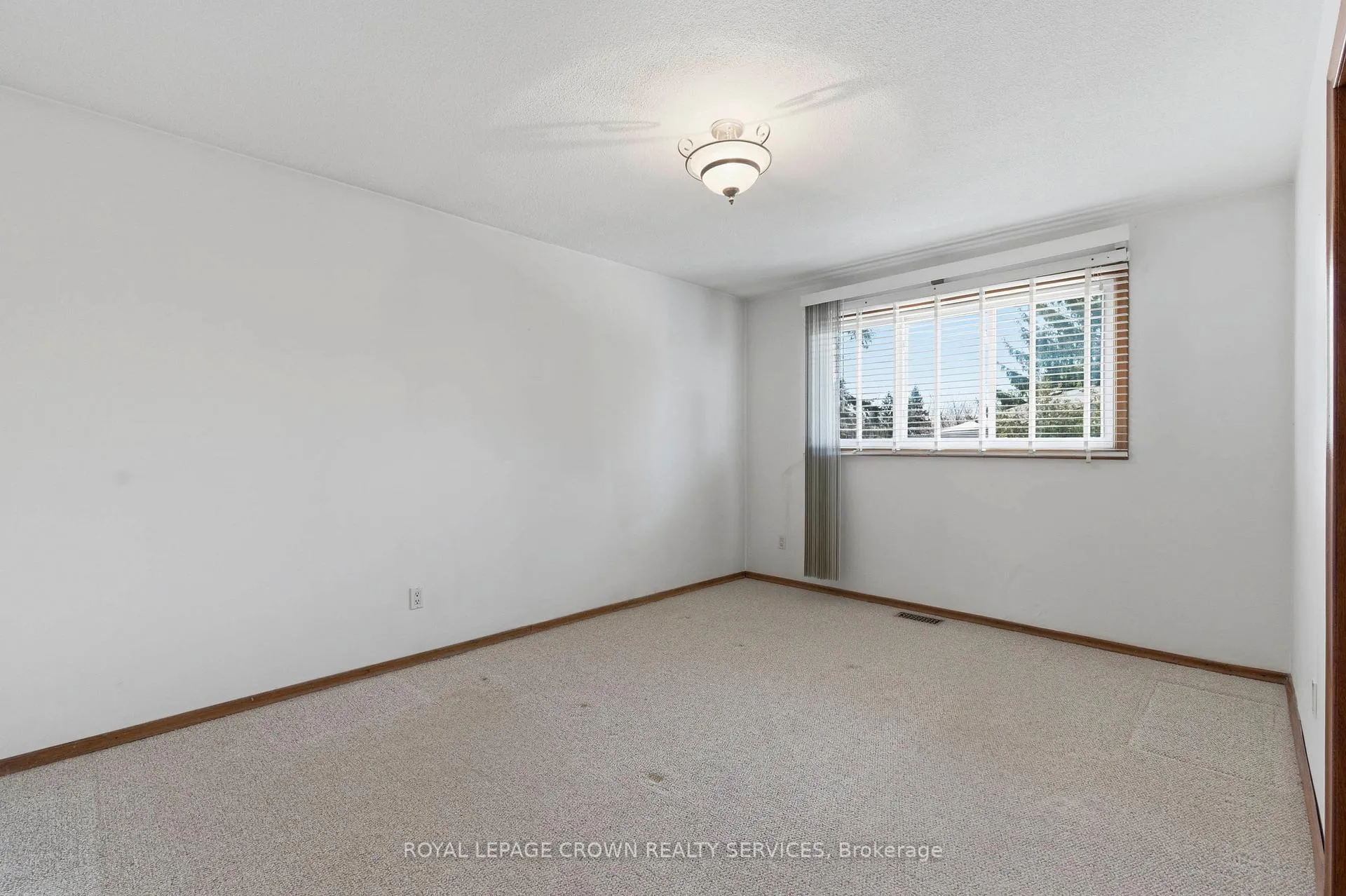 Photo 27 of 7 Lichty Crescent, Kitchener — HOMEH