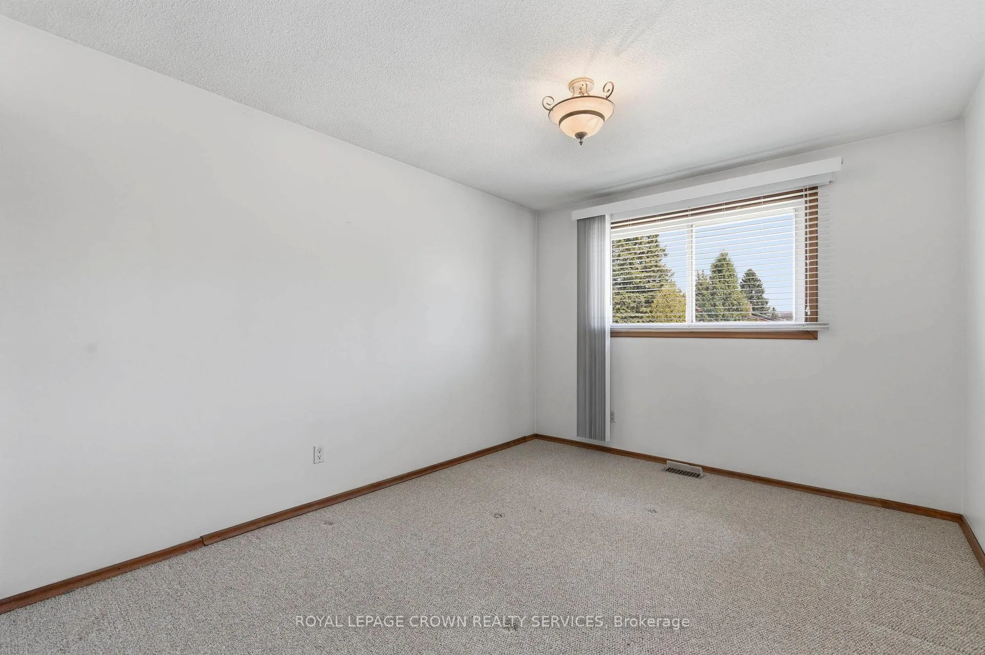 Photo 34 of 7 Lichty Crescent, Kitchener — HOMEH