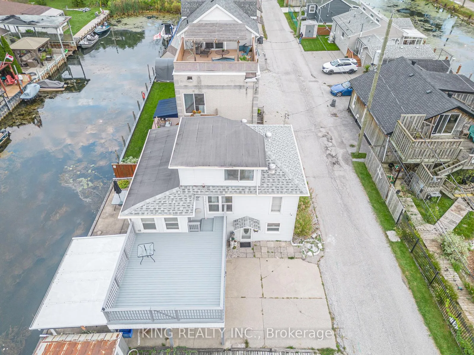 Photo 3 of 42 Wahneta Avenue, LaSalle — HOMEH
