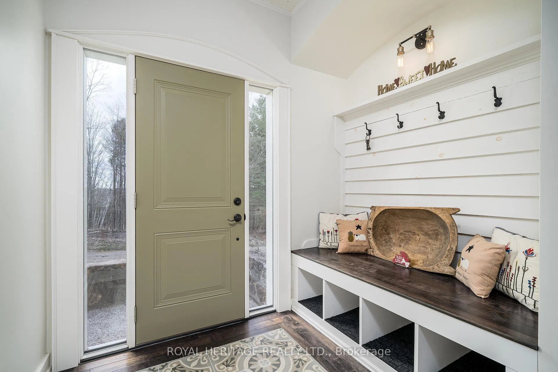 Photo 3 of 699 Cooper Road, Madoc — HOMEH