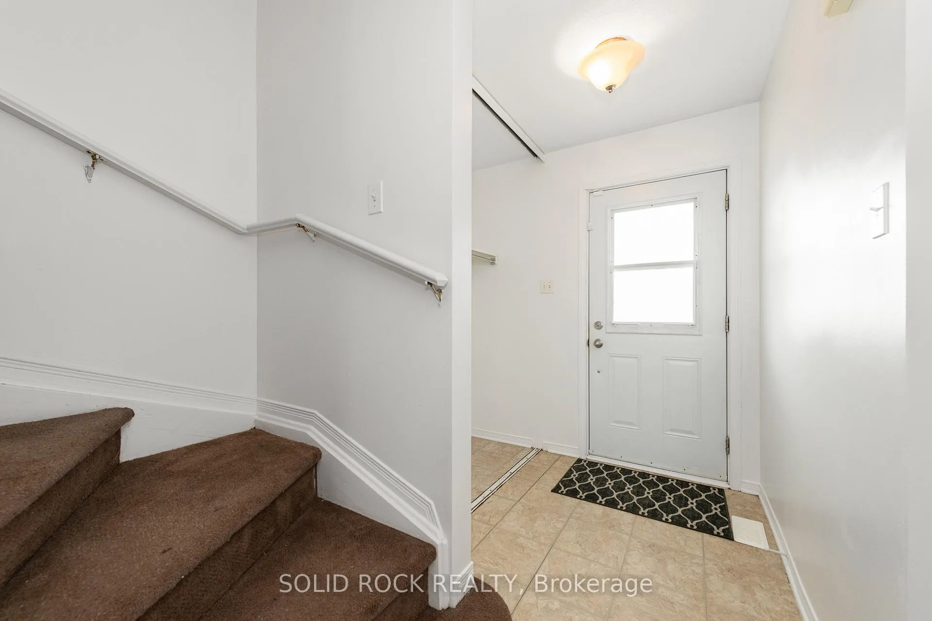 Photo 4 of 17 Johnston Street, Carleton Place — HOMEH