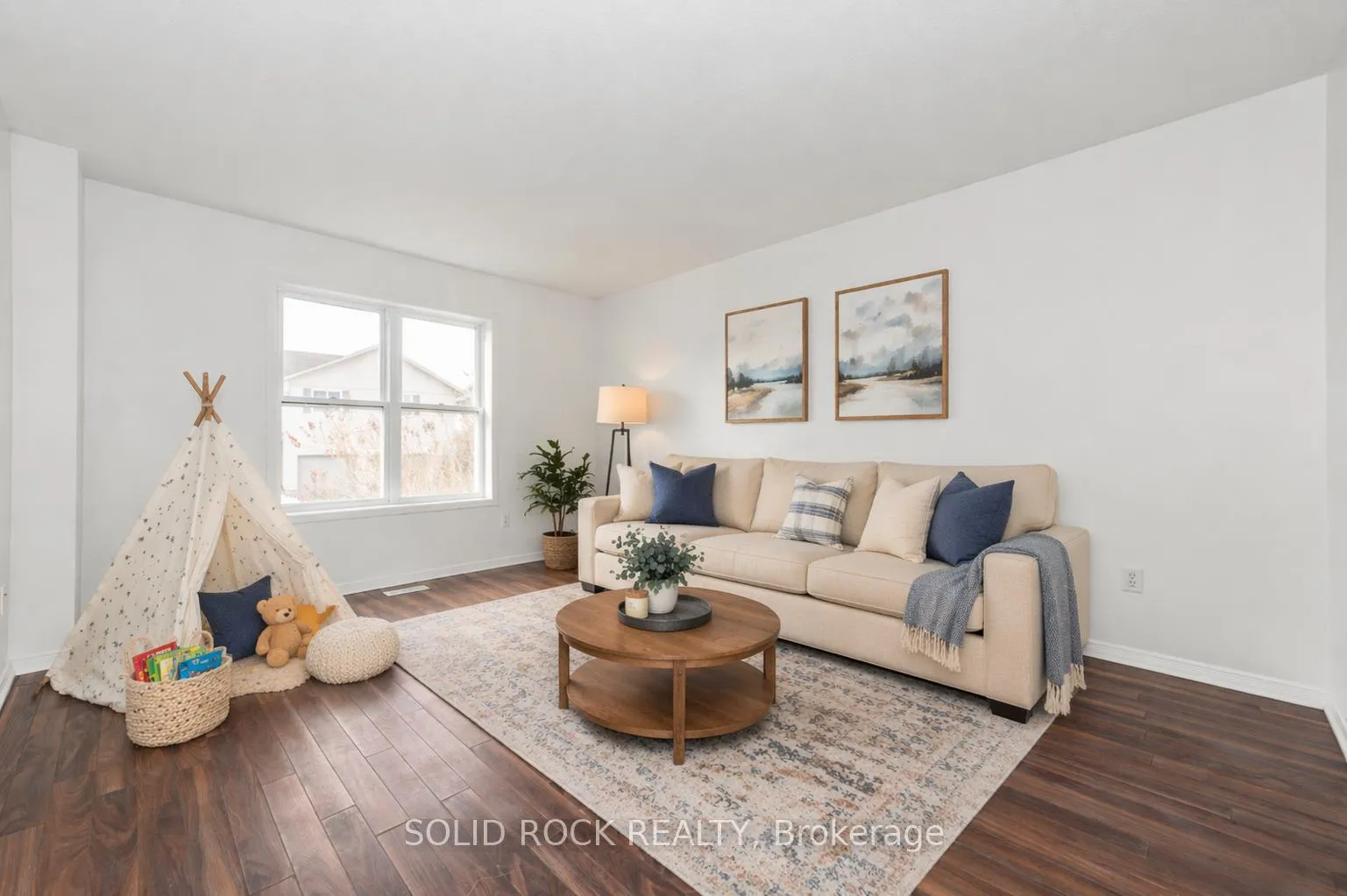 Photo 6 of 17 Johnston Street, Carleton Place — HOMEH