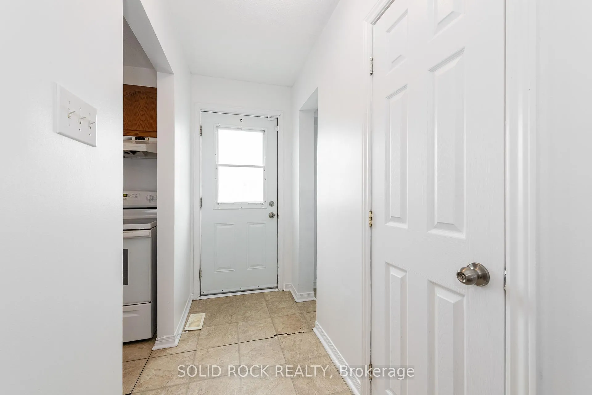 Photo 18 of 17 Johnston Street, Carleton Place — HOMEH
