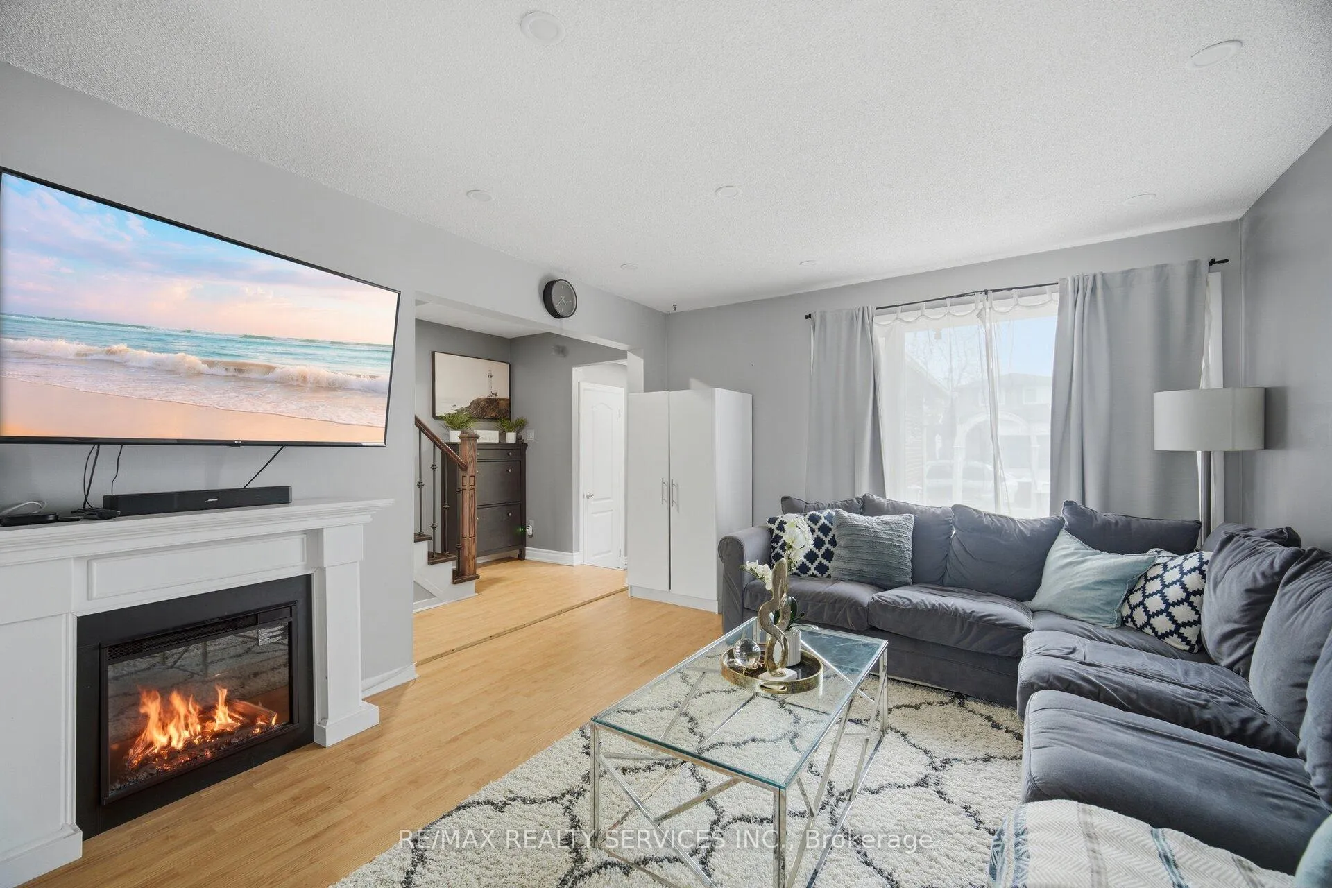 Photo 14 of 22 Rushmore Crescent W, Brampton, Heart Lake East — HOMEH
