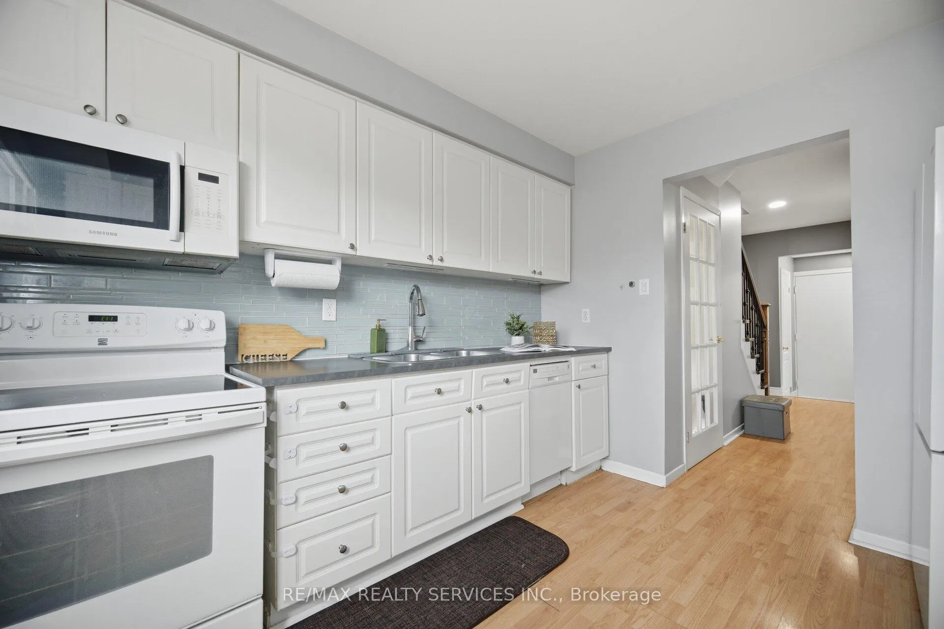 Photo 21 of 22 Rushmore Crescent W, Brampton, Heart Lake East — HOMEH