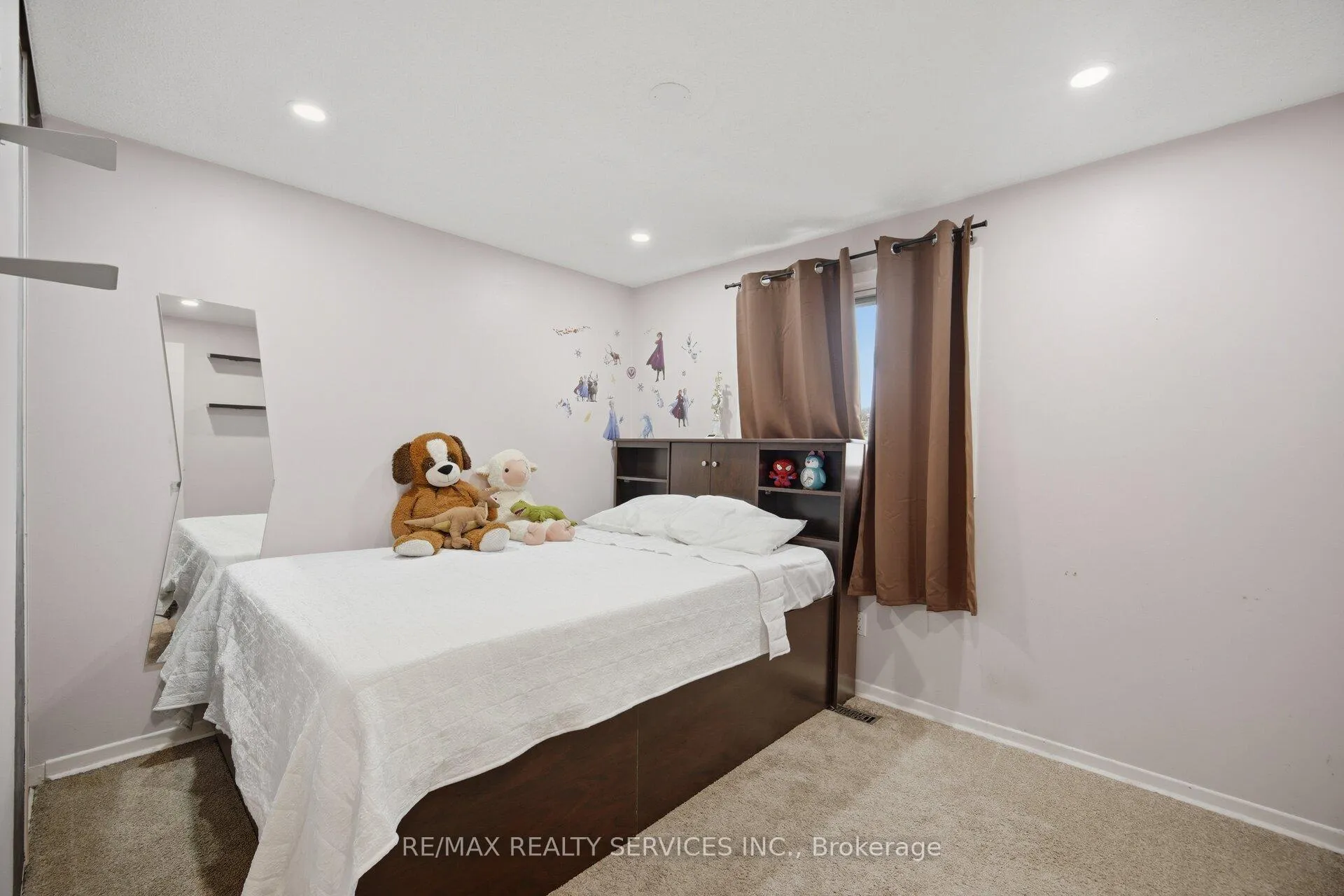 Photo 29 of 22 Rushmore Crescent W, Brampton, Heart Lake East — HOMEH