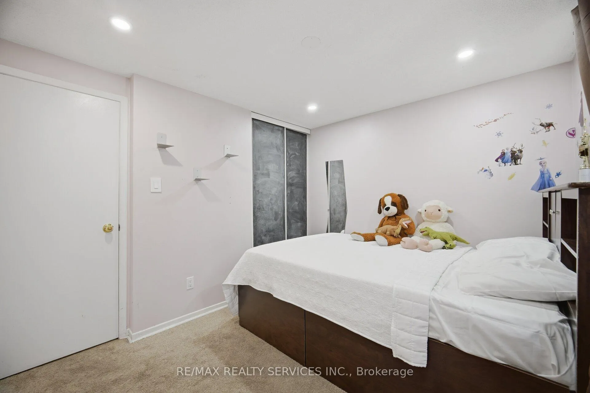 Photo 30 of 22 Rushmore Crescent W, Brampton, Heart Lake East — HOMEH