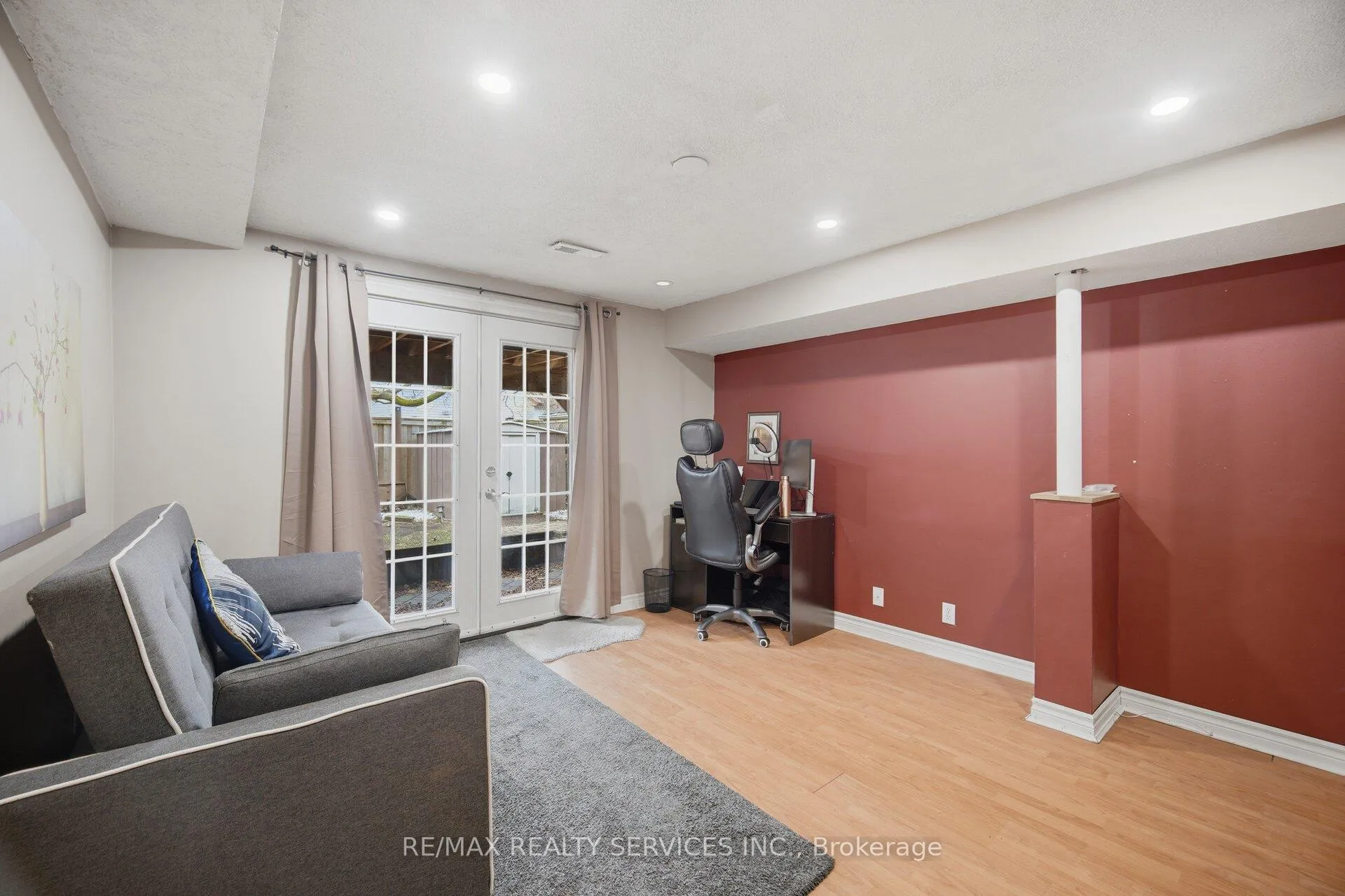 Photo 38 of 22 Rushmore Crescent W, Brampton, Heart Lake East — HOMEH