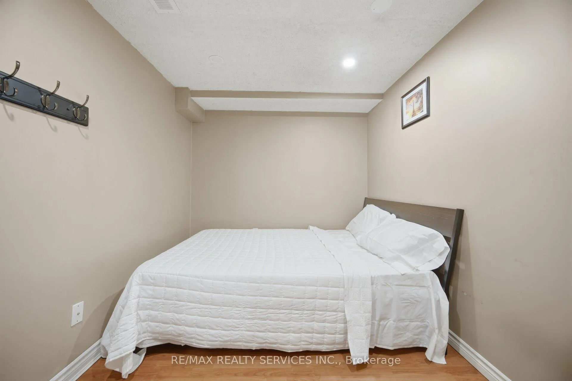 Photo 40 of 22 Rushmore Crescent W, Brampton, Heart Lake East — HOMEH