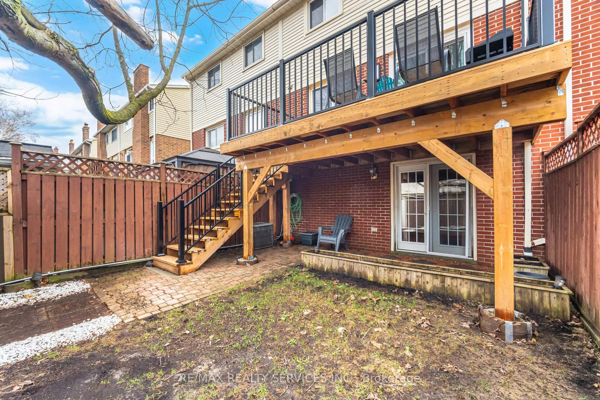 Photo 49 of 22 Rushmore Crescent W, Brampton, Heart Lake East — HOMEH
