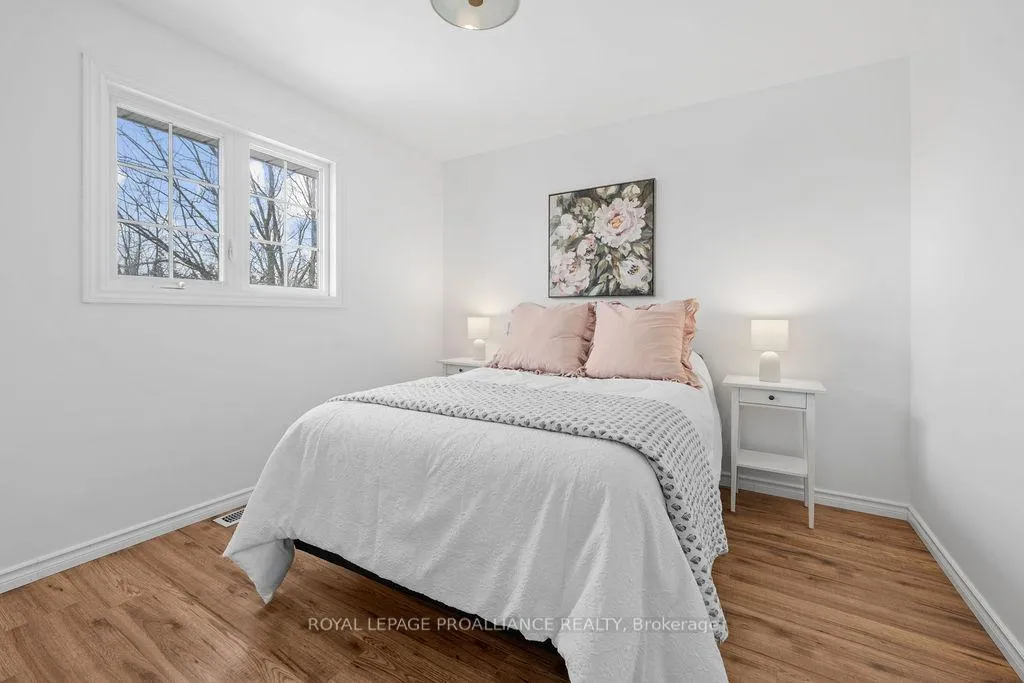 Photo 59 of 29 Sherwood Crescent, Belleville, Belleville Ward — HOMEH