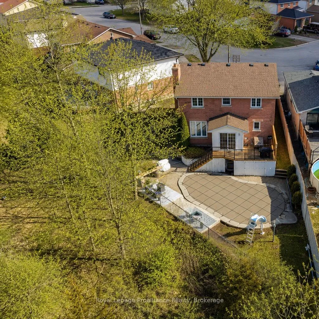 Photo 66 of 29 Sherwood Crescent, Belleville, Belleville Ward — HOMEH