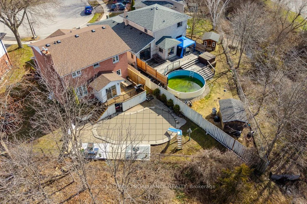 Photo 61 of 29 Sherwood Crescent, Belleville, Belleville Ward — HOMEH