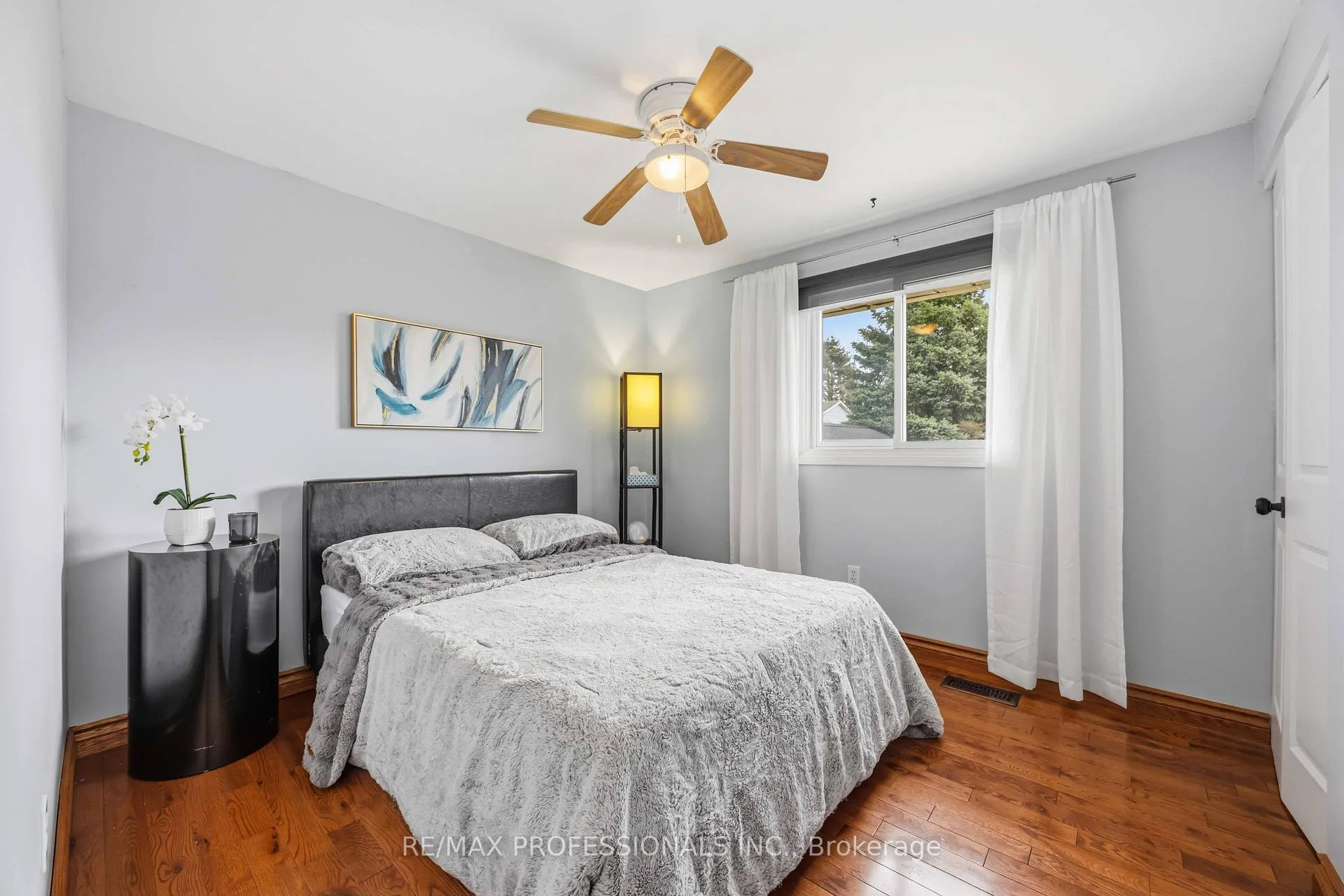 Photo 22 of 812 Danbury Crescent, Sarnia — HOMEH