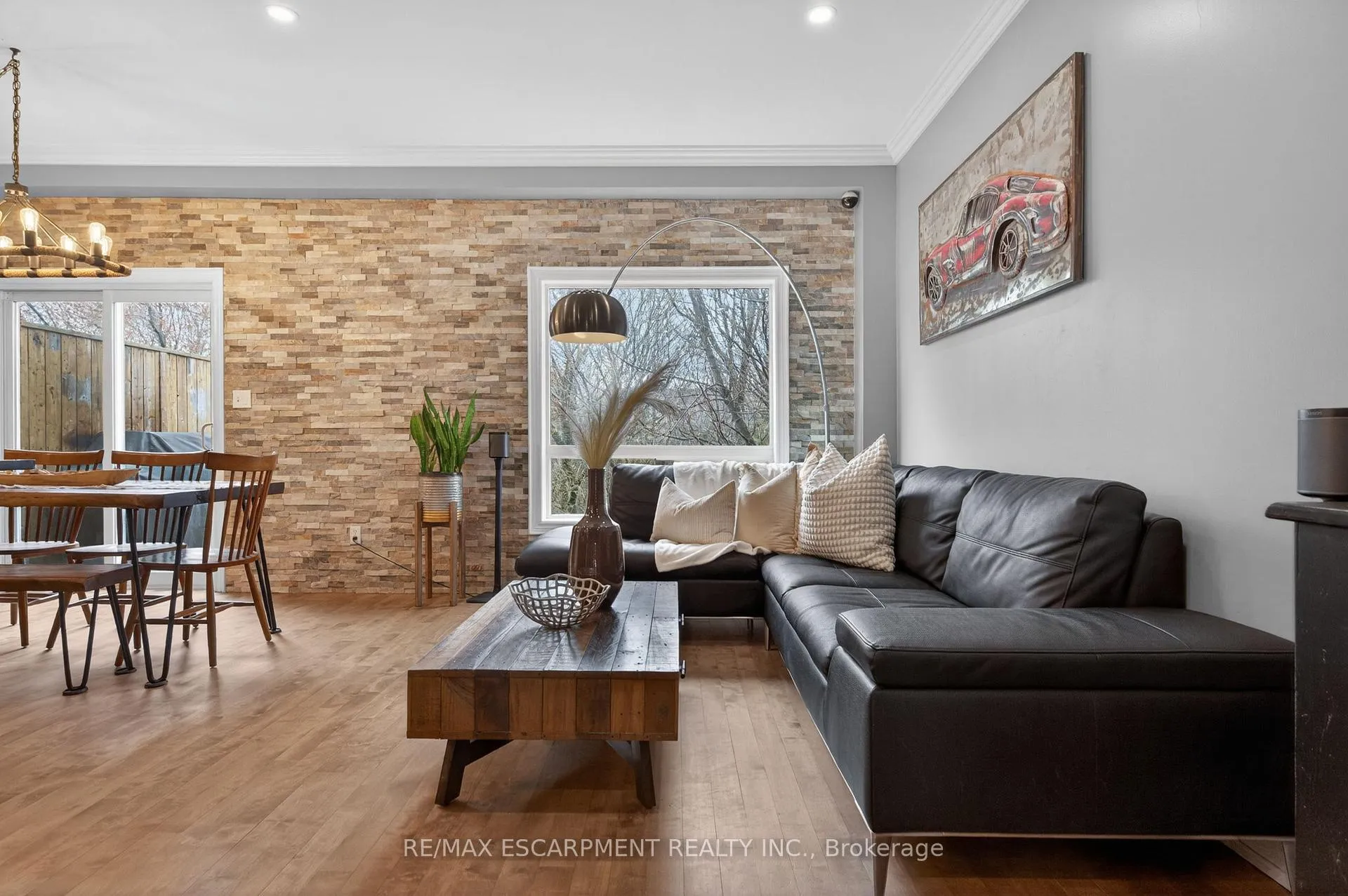 Photo 6 of 4138 Medland Drive, Burlington, Rose — HOMEH