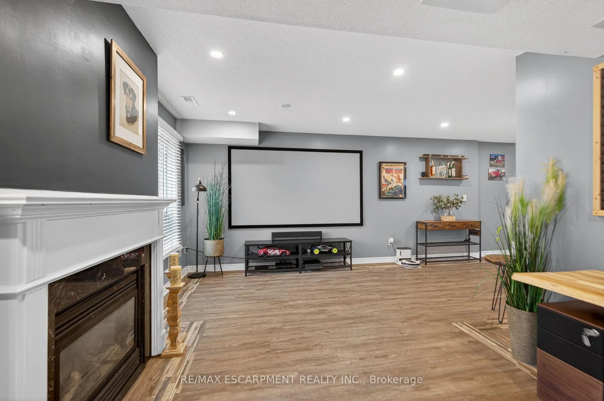 Photo 38 of 4138 Medland Drive, Burlington, Rose — HOMEH