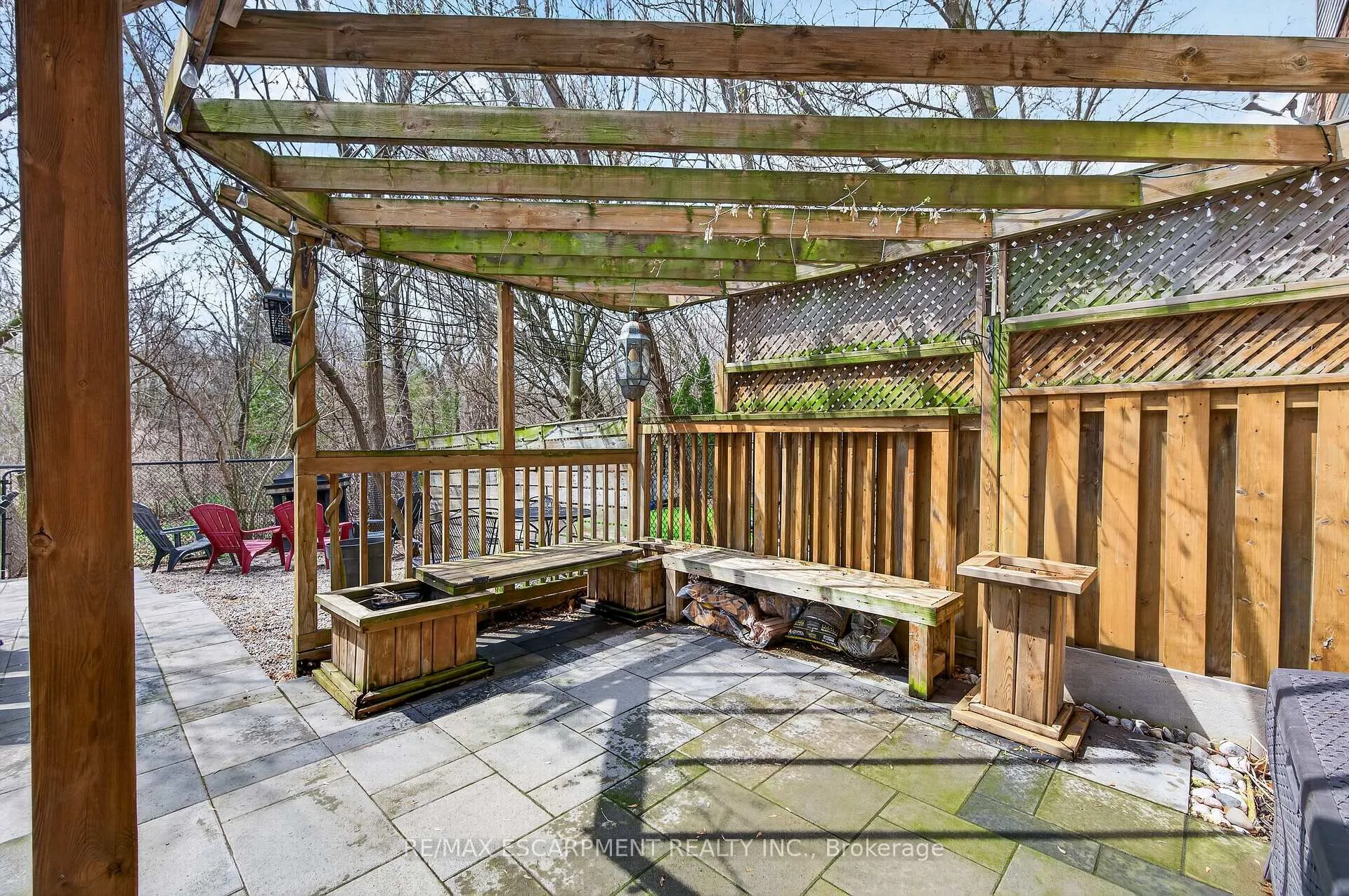 Photo 42 of 4138 Medland Drive, Burlington, Rose — HOMEH