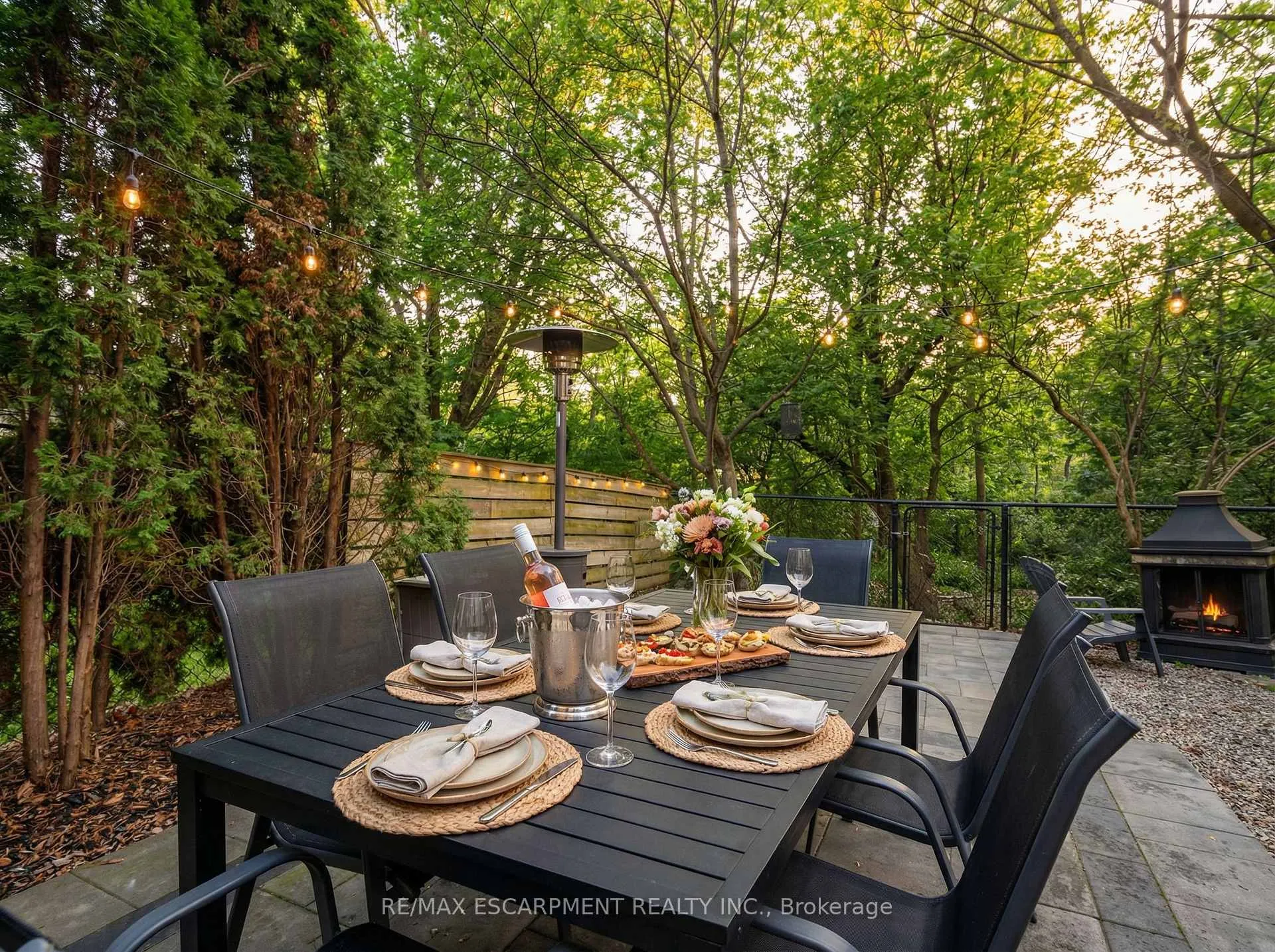 Photo 45 of 4138 Medland Drive, Burlington, Rose — HOMEH