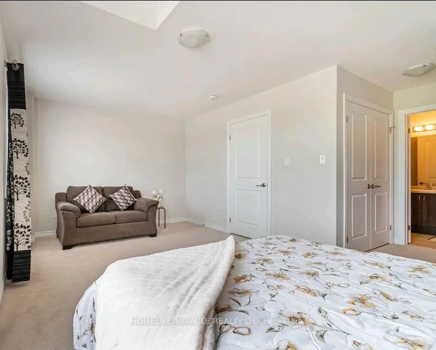 Photo 7 of 77 Penny Lane, Hamilton, Stoney Creek — HOMEH