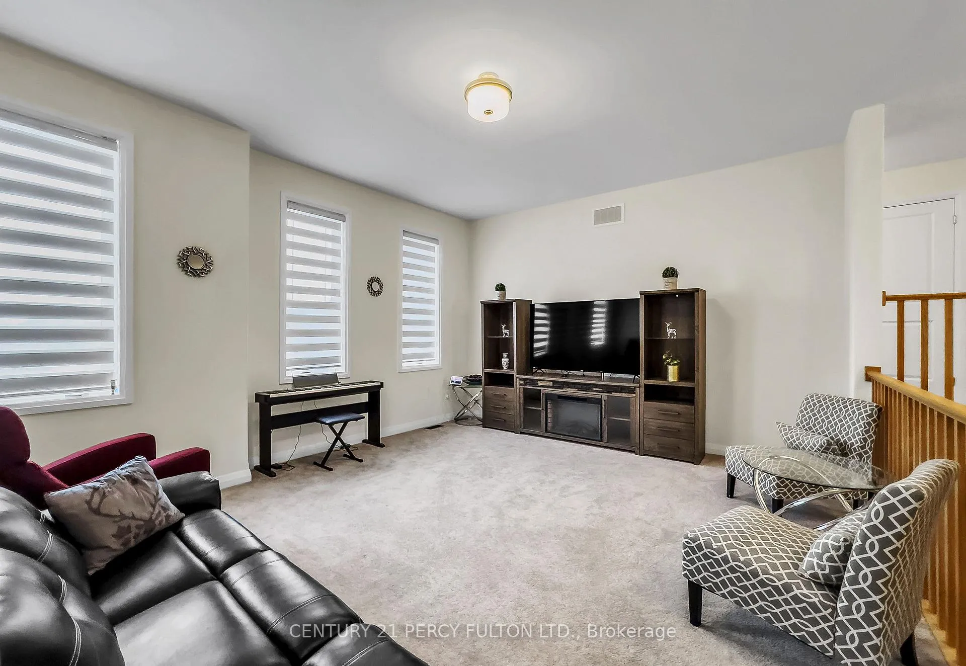 Photo 21 of 302 Cullen Trail, Peterborough, Northcrest Ward 5 — HOMEH