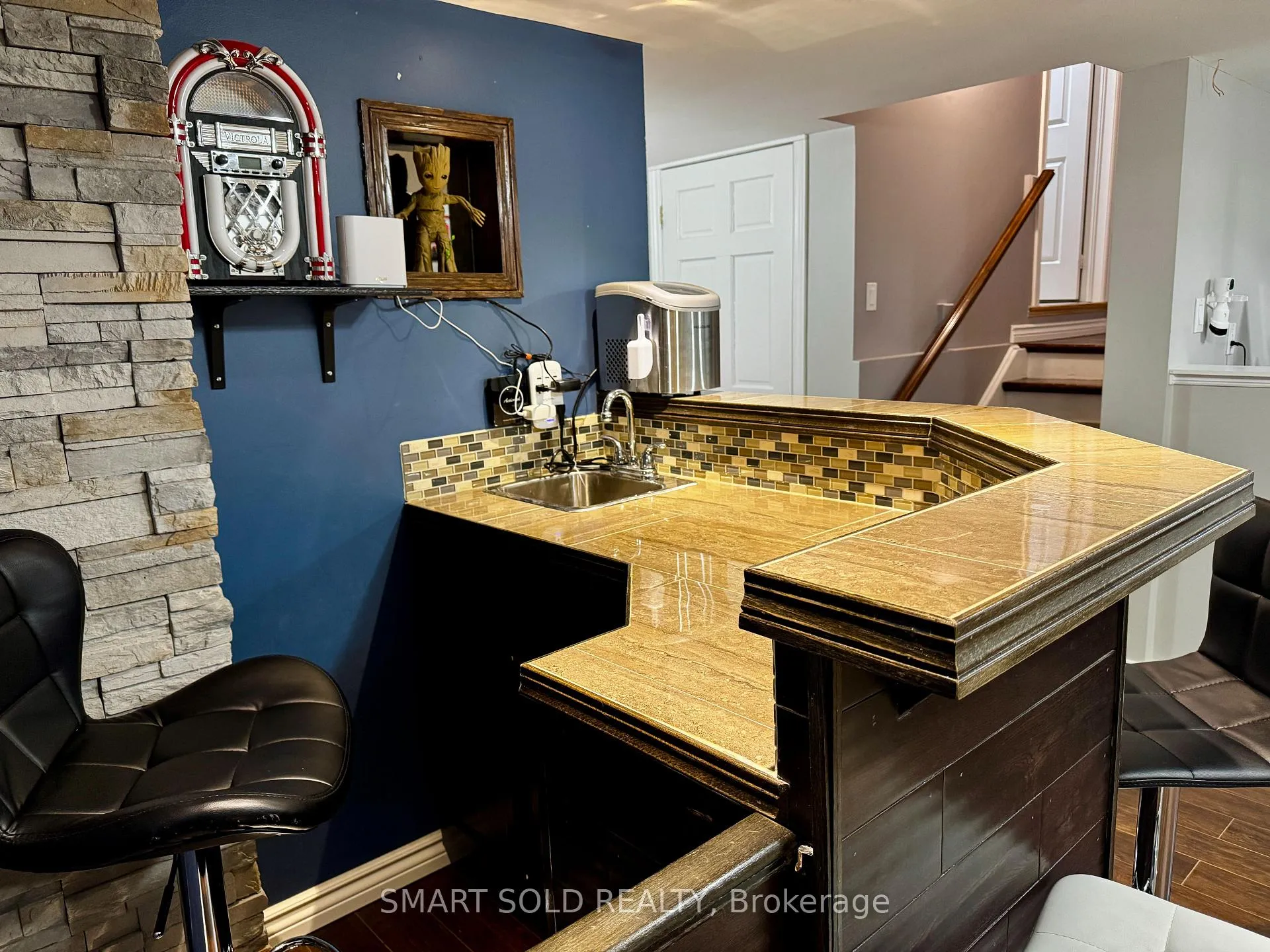 Photo 23 of 35 Cosford Street, Aurora, Bayview Northeast — HOMEH