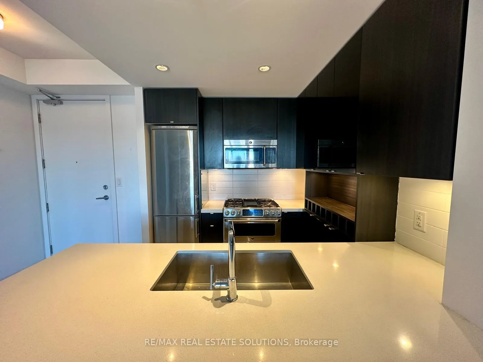 Photo 5 of Unit 507, 88 Colgate Avenue, Toronto, South Riverdale — HOMEH