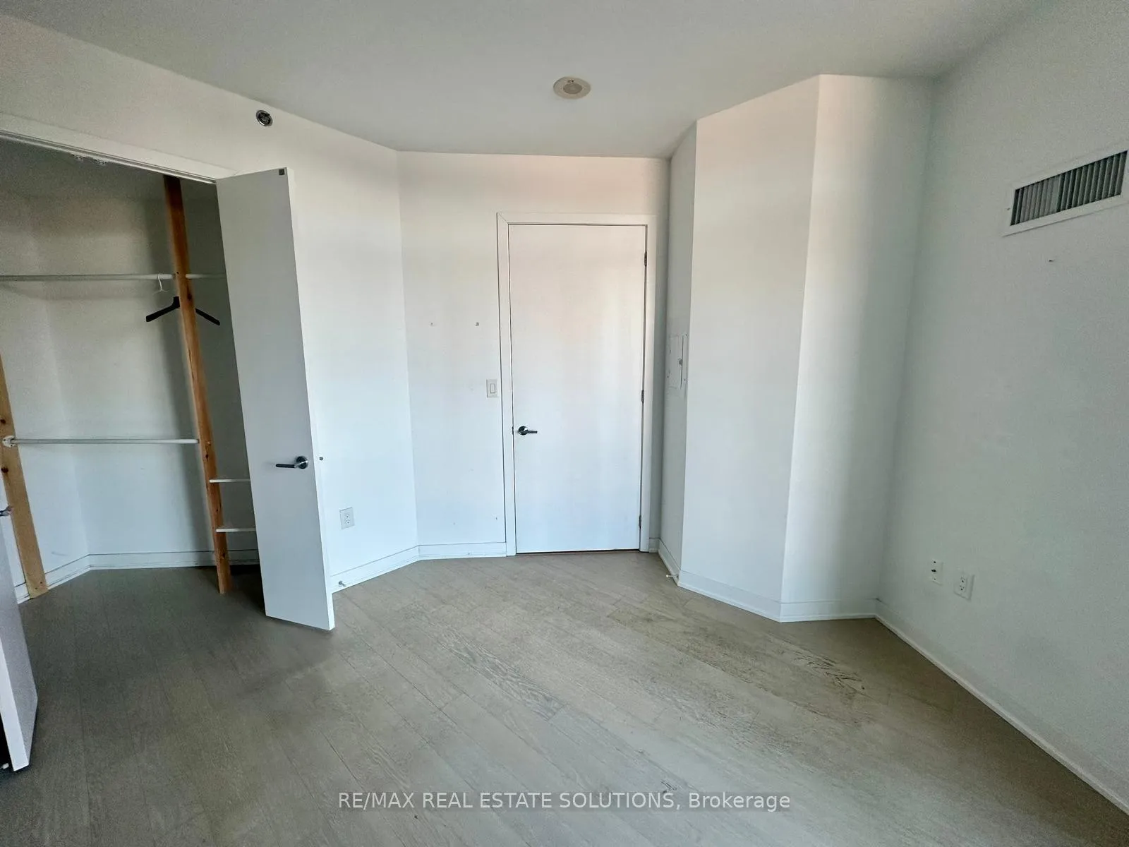 Photo 13 of Unit 507, 88 Colgate Avenue, Toronto, South Riverdale — HOMEH